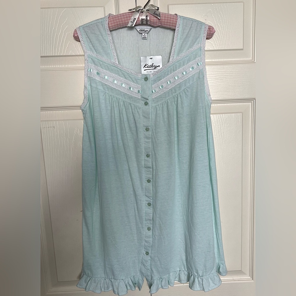 NWT Kathryn Aqua & White Pinstripe Eyelet Ribbon Trimmed Nightgown-Size M